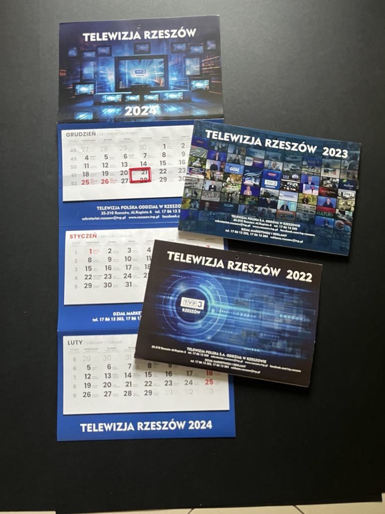 Kalendarze reklamowe ścienne trójdzielne (4)